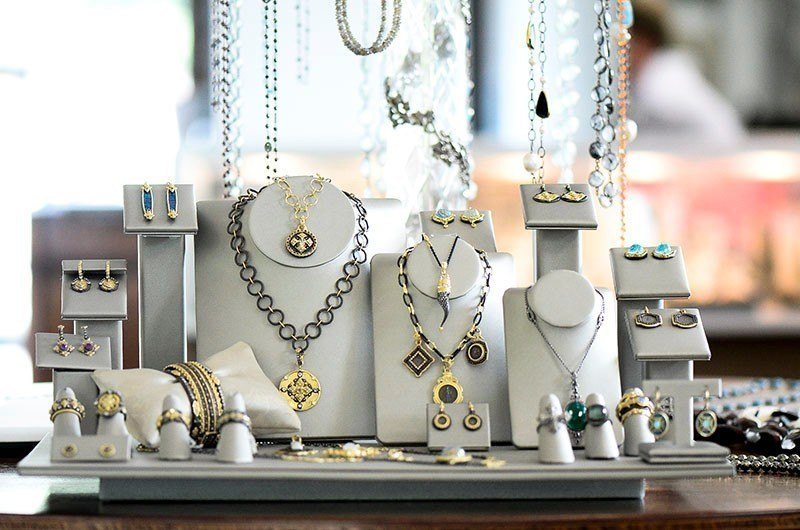 Style Your Jewelry